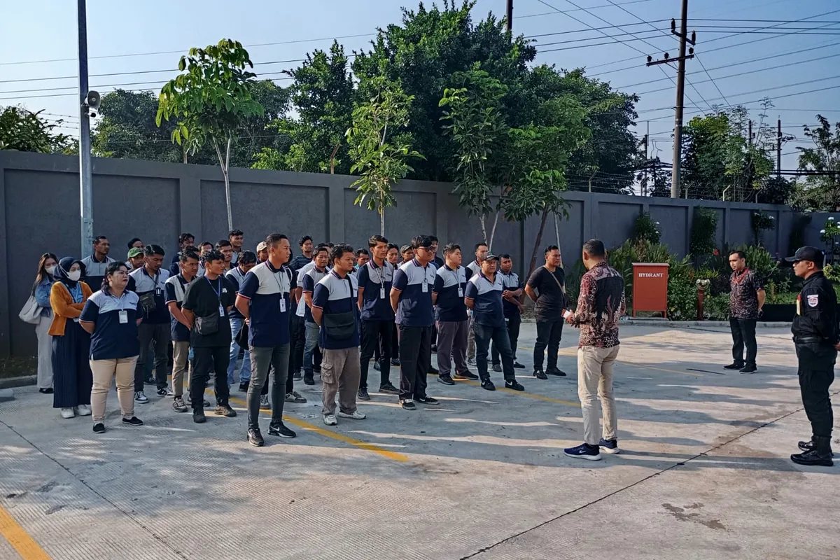 Foto layanan kebersihan dalam company profile GES